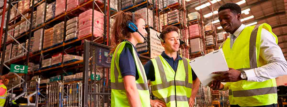 Performatek shutterstock 418619140 min for industrial crane and hoist services in Philippines